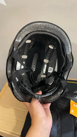 Casco y protecciones skate adulto M