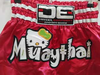 Pantalón Corto Muay Thai DE Hello Kitty Rojo