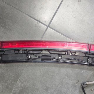 Luz Trasera de Freno Mitsubishi Eclipse Cross  5817A281 MIN51161 GARANTIA