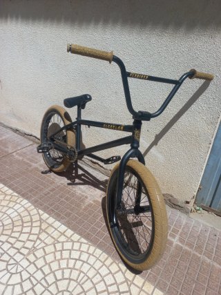 Bmx Flybike Electrón 2020 Negro y Dorado