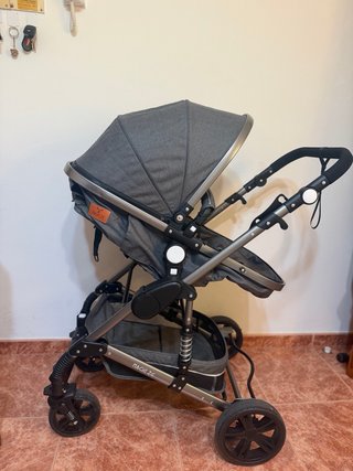 Carro bebé 2 en 1: Capazo y silla. 3meses de uso.