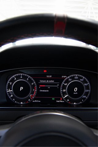 VW GOLF TCR 400
