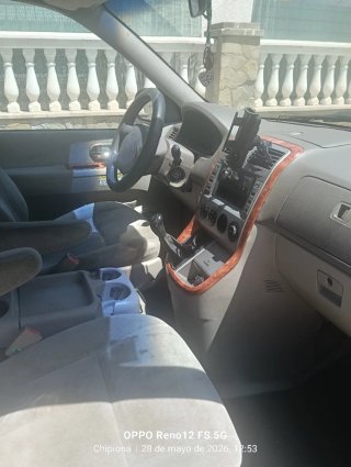 KIA Carnival 2005