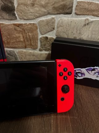 Nintendo Switch Console + Accessori
