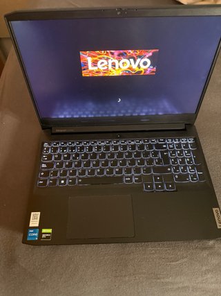 Portátil Lenovo Gaming Negro
