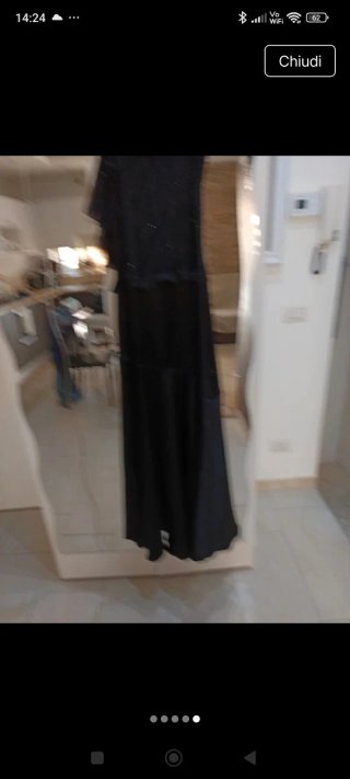 Abito nero lungo elegante con gonna a sirena