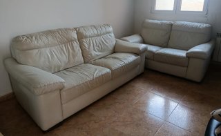 Sofás piel Natuzzi casi regalo. URGE VENTA