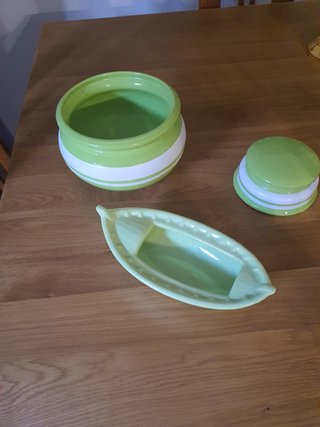Juego vajilla verde y blanco