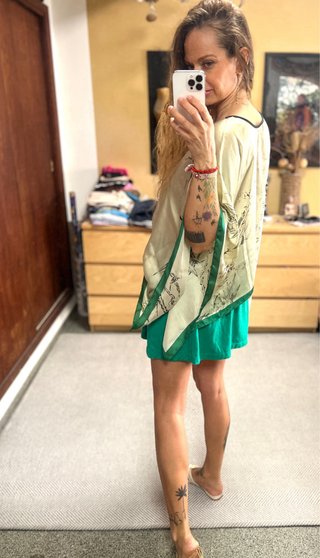 Blusa estilo asiático + falda con bolsillos * M