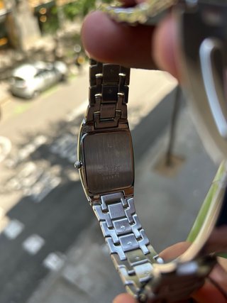 Reloj Seiko Quartz Vintage Elegante - Esfera Azul