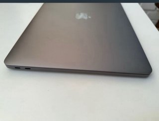 MacBook Pro 2017 Argento