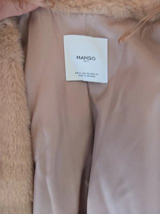 Abrigo Mango suit pelo rosa palo