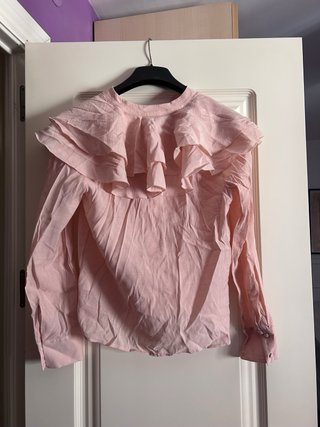 Blusa H&M volantes rosa