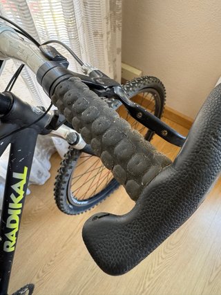Bicicleta MTB Radikal Mustang SE Shimano Deore 26"