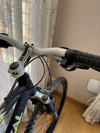 Bicicleta MTB Radikal Mustang SE Shimano Deore 26"