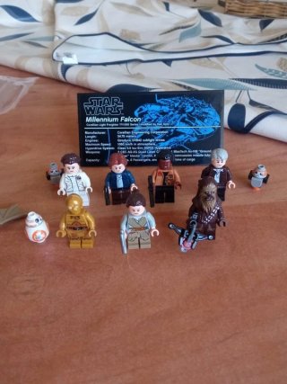 LEGO 75192 UCS Millennium Falcon (2ª Ed.)