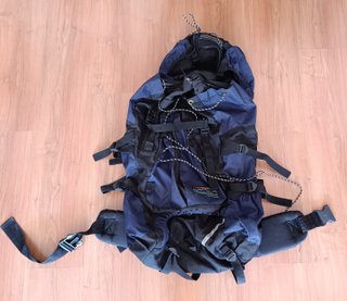 Mochila Camping Center 75L