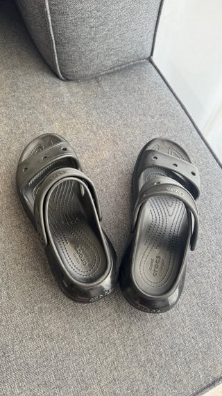 Sandalias Plataforma Crocs Mujer Negras