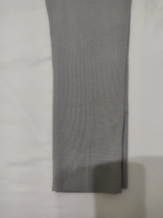 Traje juvenil gris claro