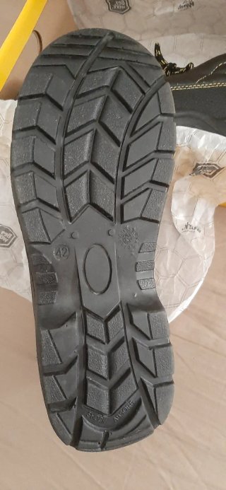 Botas Seguridad S3 Bee Work Talla 42 Nuevas