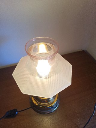 Lámpara de mesa vintage estilo quinqué