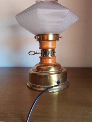 Lámpara de mesa vintage estilo quinqué