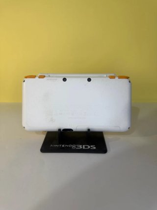 Nintendo 2DS XL Bianca e Arancione