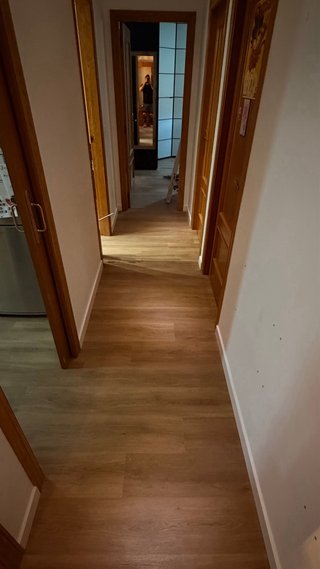 Instalación suelo y puertas