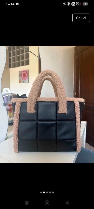 Borsa in peluche beige e marrone