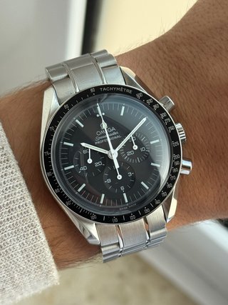 Omega Speedmaster Professional Moonwatch 42mm