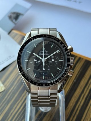 Omega Speedmaster Professional Moonwatch 42mm