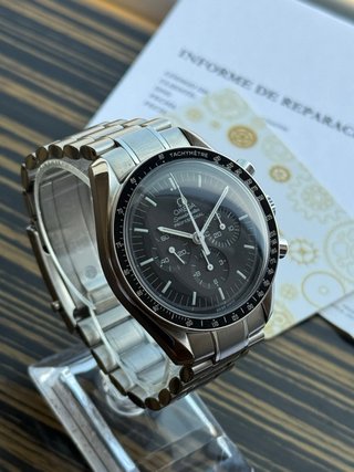 Omega Speedmaster Professional Moonwatch 42mm