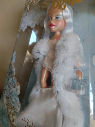 Bratz Muñeca Coleccionista Holidayz Frosty Nights