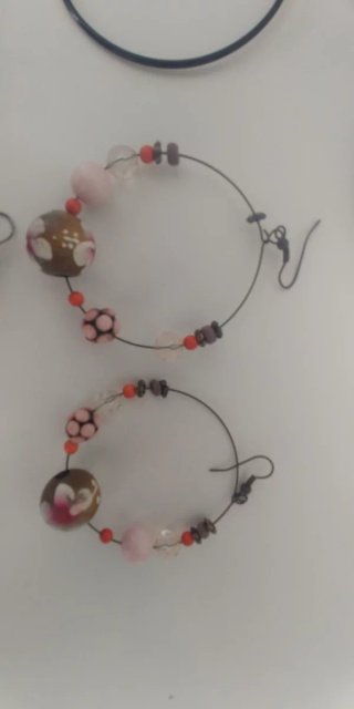 Conjunto bisutería: pendientes y pulsera