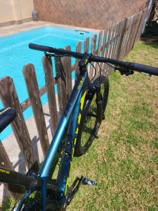 Bicicleta Scott Scale 940 2020