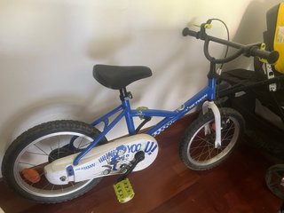 Bicicleta infantil Btwin 16” azul