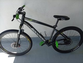 Bicicleta Rockrider con cubiertas Maxxis nuevas