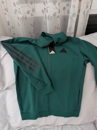 Sudadera Adidas Verde con Logo negro