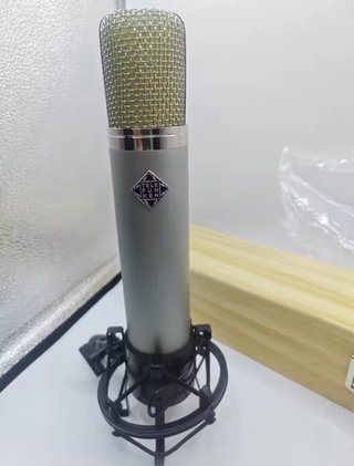 Réplica Micrófono C12 JFET