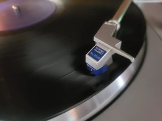 Tocadiscos Sony PS-LX 5