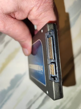 Disco SSD Crucial m4 64GB SATA 6Gb/s