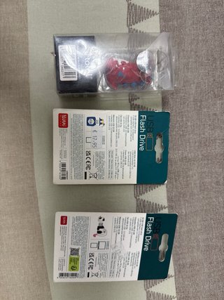 3 Chiavette USB 32GB - Panda, Gin, Dinosauro