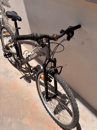 Bicicleta Decathlon Btwin Gris