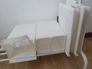 Burro de ropa IKEA RIGGA + cajas de zapatos SKUBB
