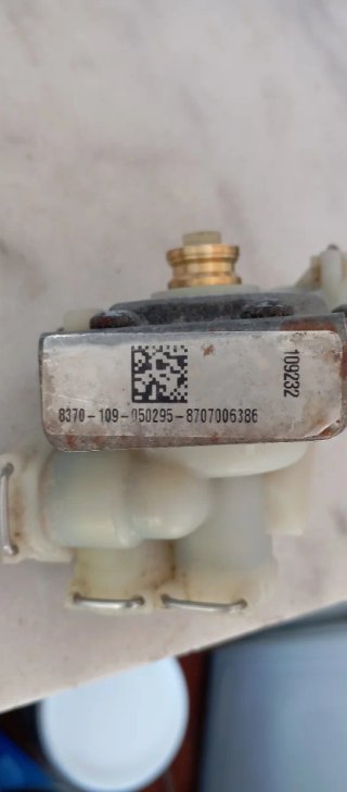 Cuerpo de agua Junkers WR11-2 B31 S2805