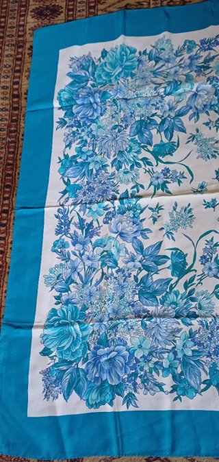 Foulard Gucci in Seta Blu/Teal Vintage