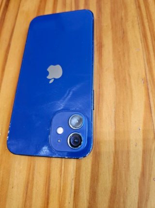 iPhone 12 Azul - 81% Batería