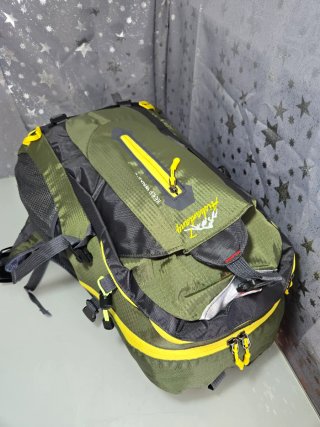 Mochila senderismo Aishantang verde y amarilla