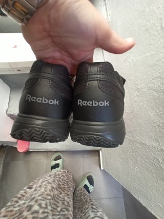 Tenis Reebok Negros Velcro