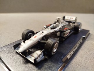 McLaren Mercedes MP4-14 (1999) a escala 1:43